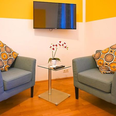Backpacker Apartment Hofburg Wien Ngoại thất bức ảnh