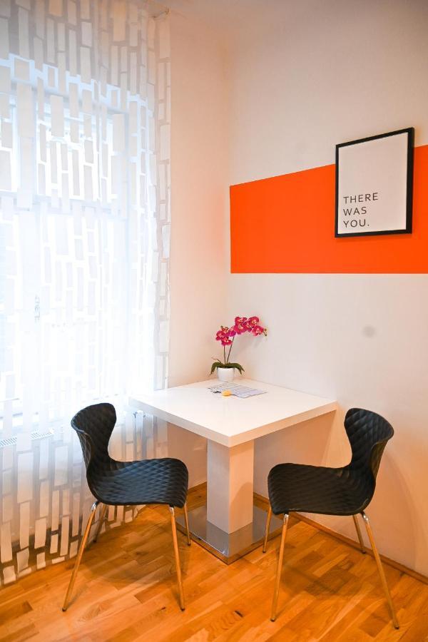 Backpacker Apartment Hofburg Wien Ngoại thất bức ảnh