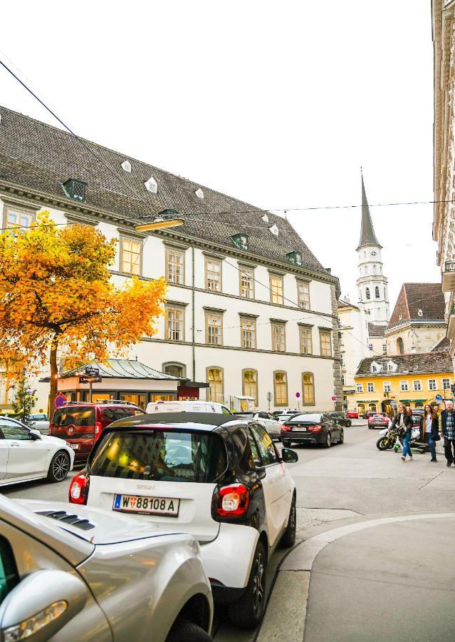 Backpacker Apartment Hofburg Wien Ngoại thất bức ảnh